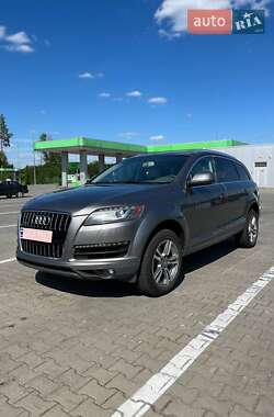 Внедорожник / Кроссовер Audi Q7 2014 в 