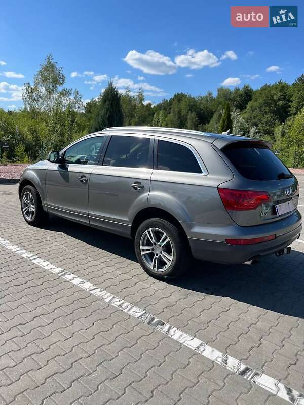 Внедорожник / Кроссовер Audi Q7 2014 в Житомире