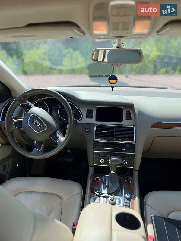 Внедорожник / Кроссовер Audi Q7 2014 в Житомире