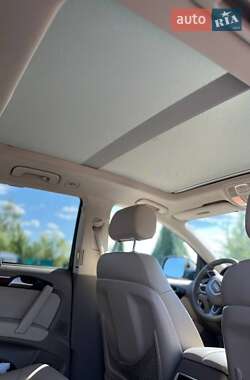 Внедорожник / Кроссовер Audi Q7 2014 в 