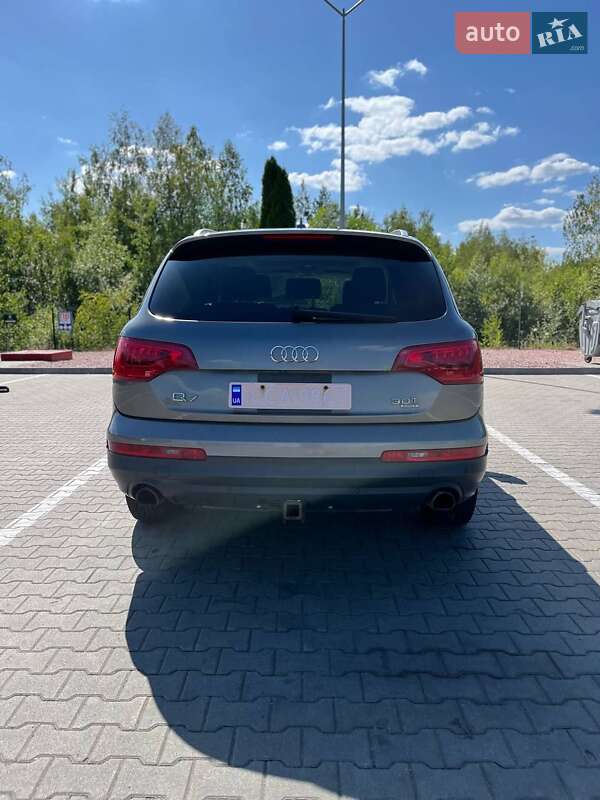 Внедорожник / Кроссовер Audi Q7 2014 в Житомире