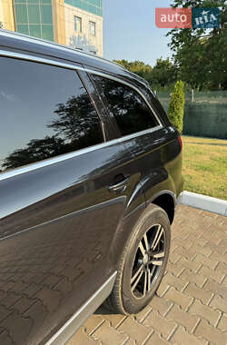 Позашляховик / Кросовер Audi Q7 2013 в 