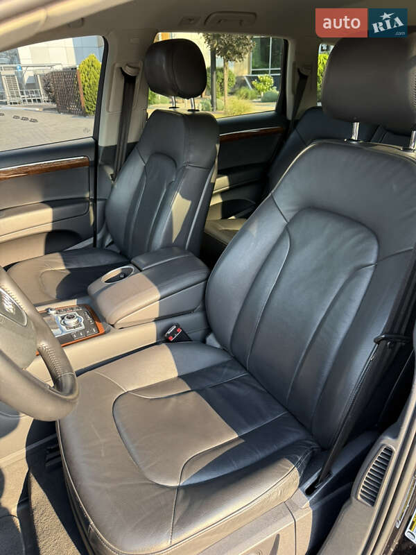 Позашляховик / Кросовер Audi Q7 2013 в Ізмаїлі