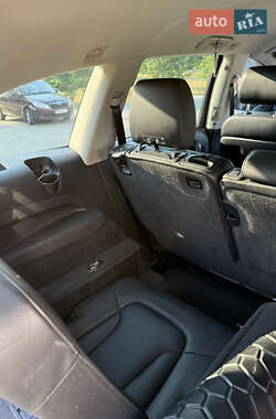 Позашляховик / Кросовер Audi Q7 2013 в 