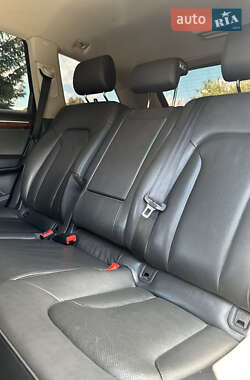 Внедорожник / Кроссовер Audi Q7 2011 в 