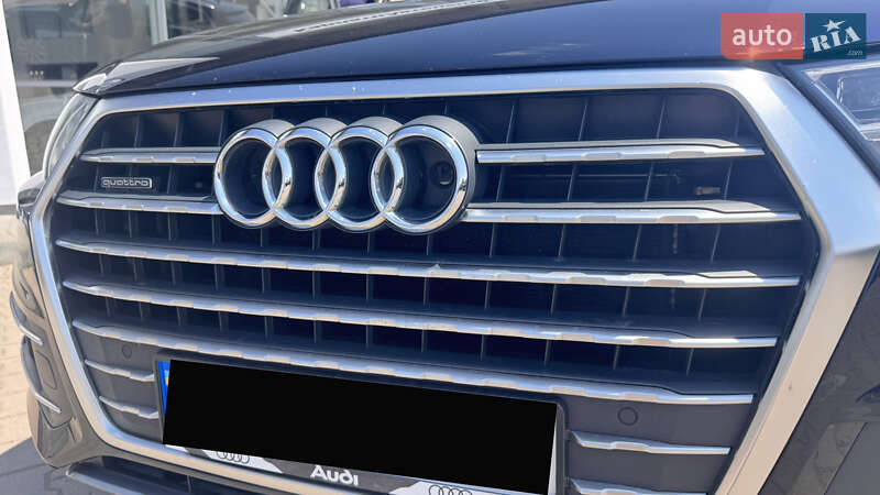 Внедорожник / Кроссовер Audi Q7 2017 в Ивано-Франковске