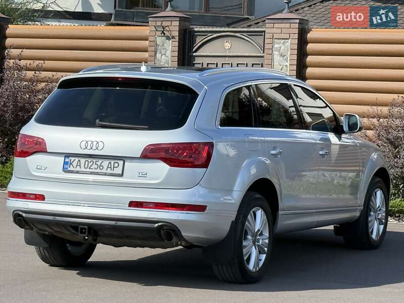 Внедорожник / Кроссовер Audi Q7 2011 в Киеве