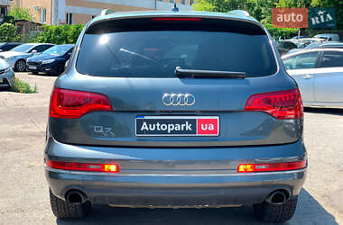 Внедорожник / Кроссовер Audi Q7 2012 в 