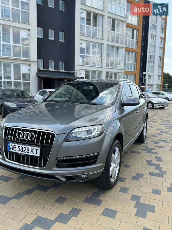 Позашляховик / Кросовер Audi Q7 2014 в Вінниці