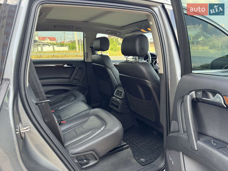 Позашляховик / Кросовер Audi Q7 2014 в Вінниці