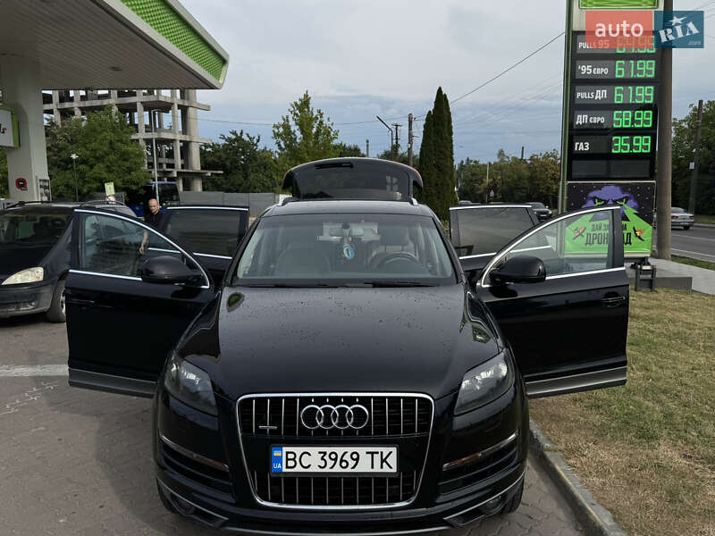 Audi Q7 2012