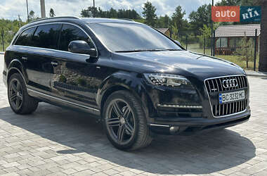 Позашляховик / Кросовер Audi Q7 2014 в 