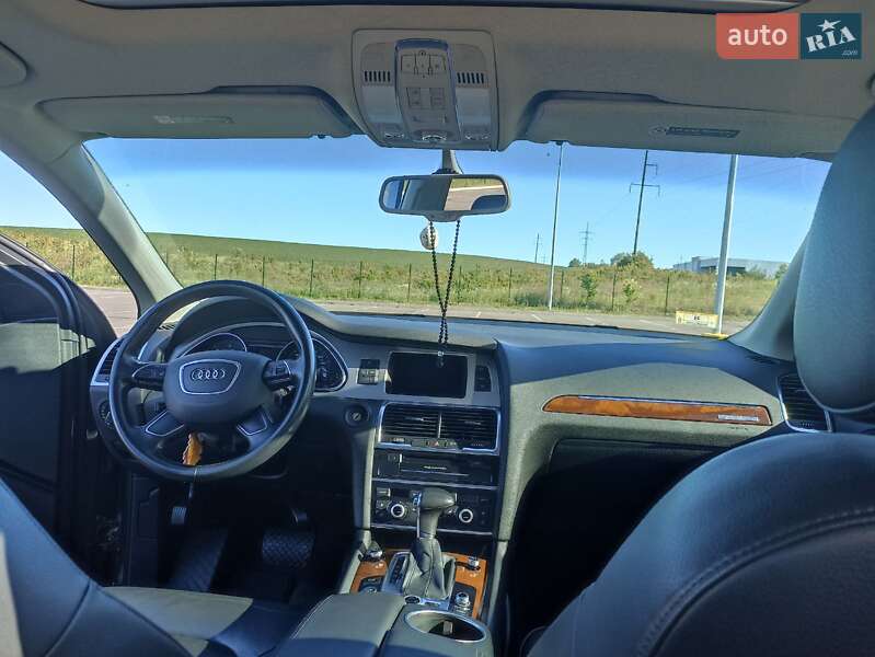 Внедорожник / Кроссовер Audi Q7 2015 в Ровно