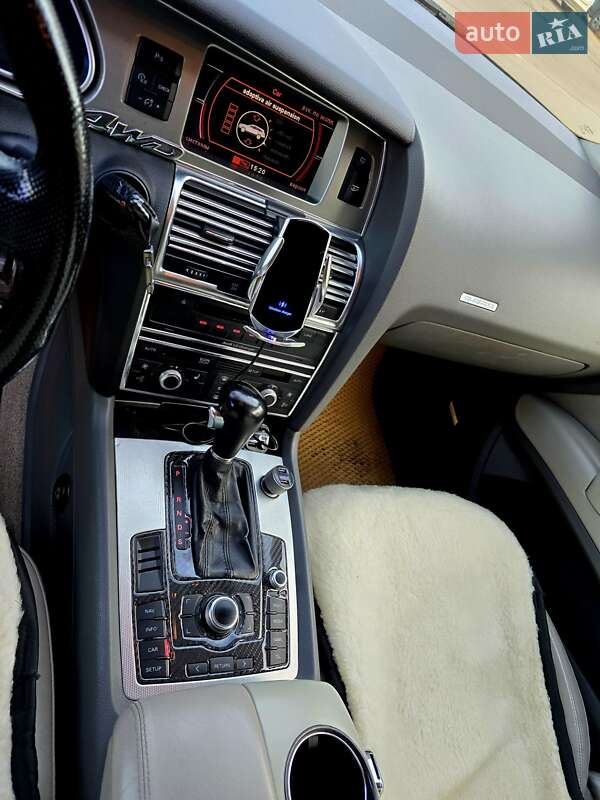 Позашляховик / Кросовер Audi Q7 2007 в Києві