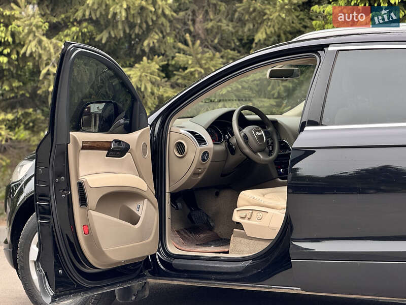 Позашляховик / Кросовер Audi Q7 2007 в Тернополі