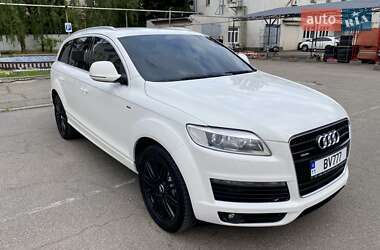 Позашляховик / Кросовер Audi Q7 2008 в 