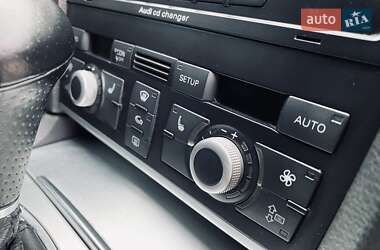 Позашляховик / Кросовер Audi Q7 2008 в 