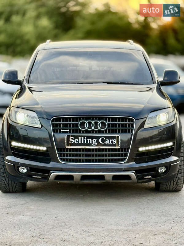 Позашляховик / Кросовер Audi Q7 2006 в Рівному