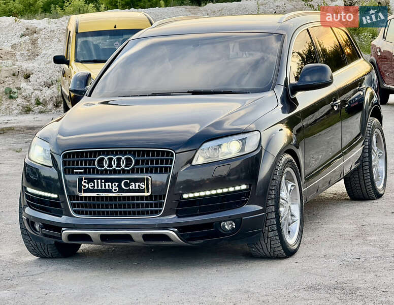 Позашляховик / Кросовер Audi Q7 2006 в Рівному