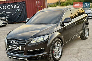 Позашляховик / Кросовер Audi Q7 2006 в 