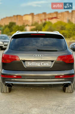 Позашляховик / Кросовер Audi Q7 2006 в 