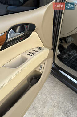 Позашляховик / Кросовер Audi Q7 2006 в 