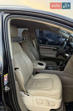 Позашляховик / Кросовер Audi Q7 2006 в 