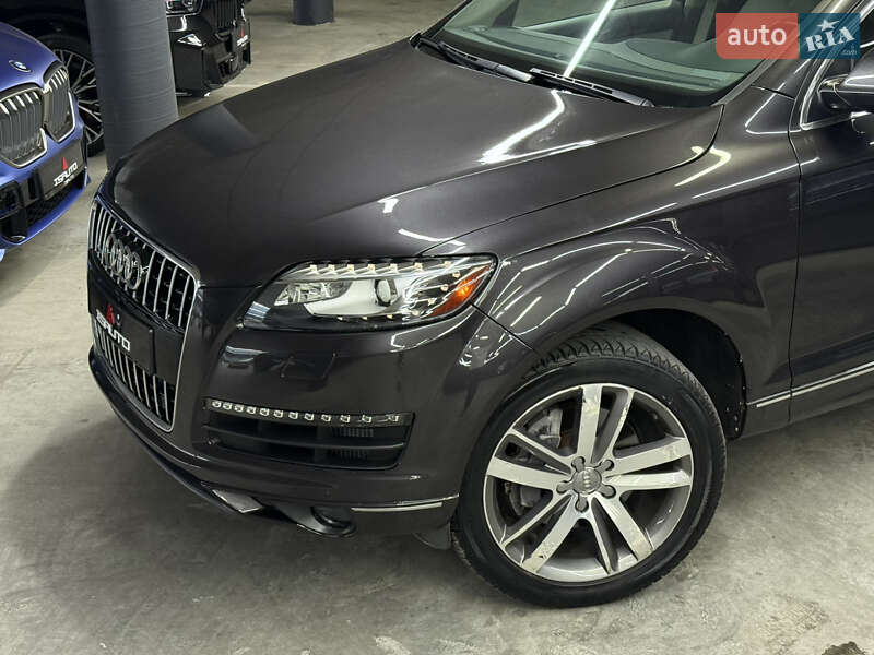 Позашляховик / Кросовер Audi Q7 2012 в Одесі