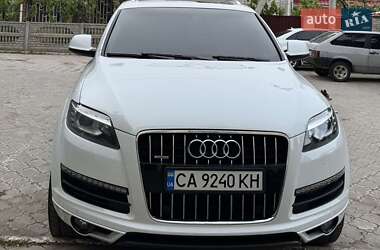 Позашляховик / Кросовер Audi Q7 2015 в 