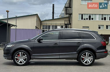 Внедорожник / Кроссовер Audi Q7 2011 в 