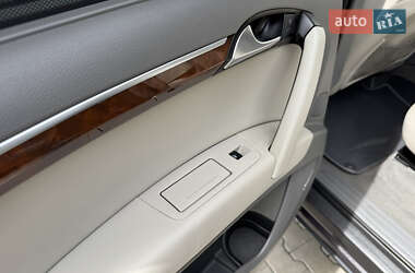 Внедорожник / Кроссовер Audi Q7 2011 в 