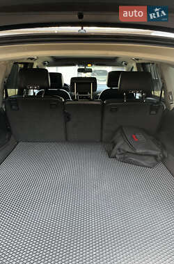Позашляховик / Кросовер Audi Q7 2009 в 