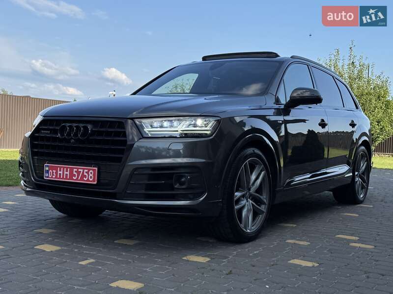 Позашляховик / Кросовер Audi Q7 2018 в Києві