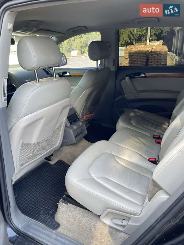 Позашляховик / Кросовер Audi Q7 2006 в Кам'янець-Подільському