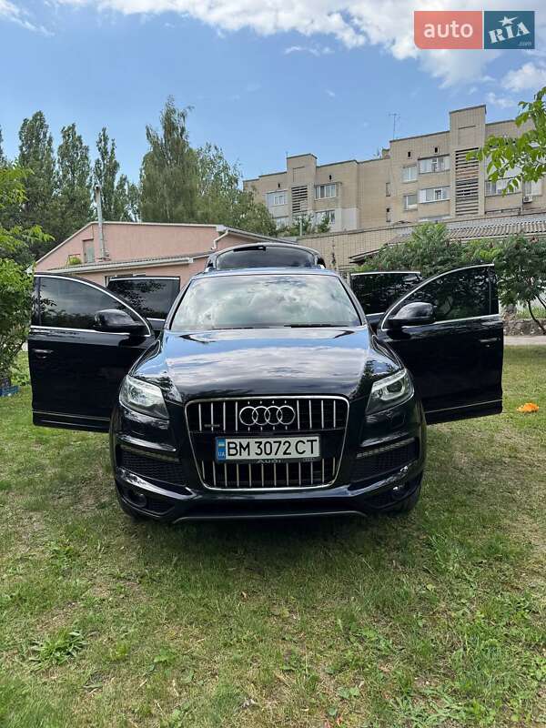 Внедорожник / Кроссовер Audi Q7 2013 в Сумах