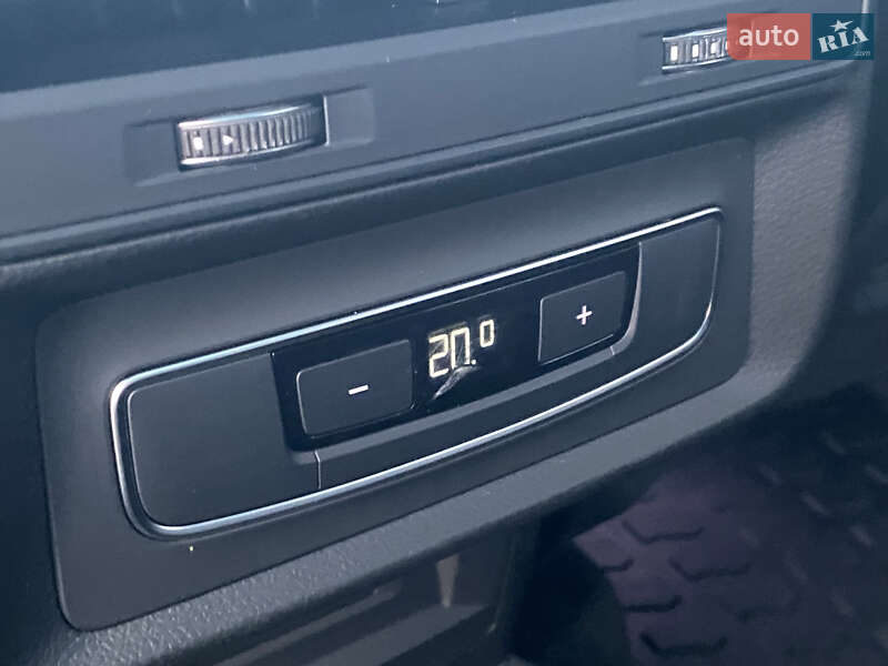 Позашляховик / Кросовер Audi Q7 2021 в Києві