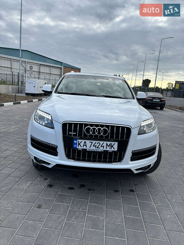Audi Q7 2013