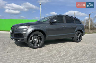 Внедорожник / Кроссовер Audi Q7 2011 в 