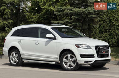 Внедорожник / Кроссовер Audi Q7 2013 в 