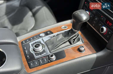 Внедорожник / Кроссовер Audi Q7 2013 в 