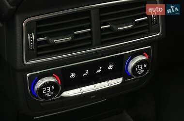 Позашляховик / Кросовер Audi Q7 2016 в 