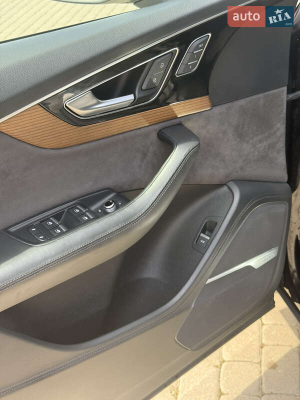 Внедорожник / Кроссовер Audi Q7 2017 в Коломые