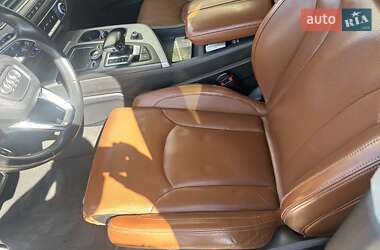 Позашляховик / Кросовер Audi Q7 2016 в 