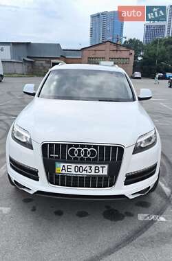 Внедорожник / Кроссовер Audi Q7 2013 в Киеве