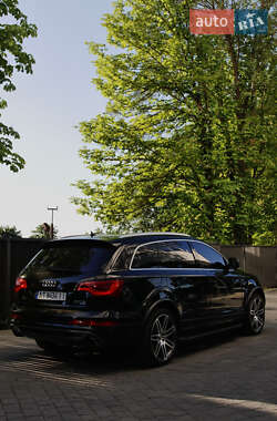 Внедорожник / Кроссовер Audi Q7 2010 в 