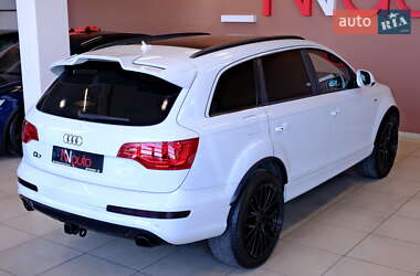 Внедорожник / Кроссовер Audi Q7 2014 в 