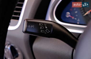 Внедорожник / Кроссовер Audi Q7 2014 в 