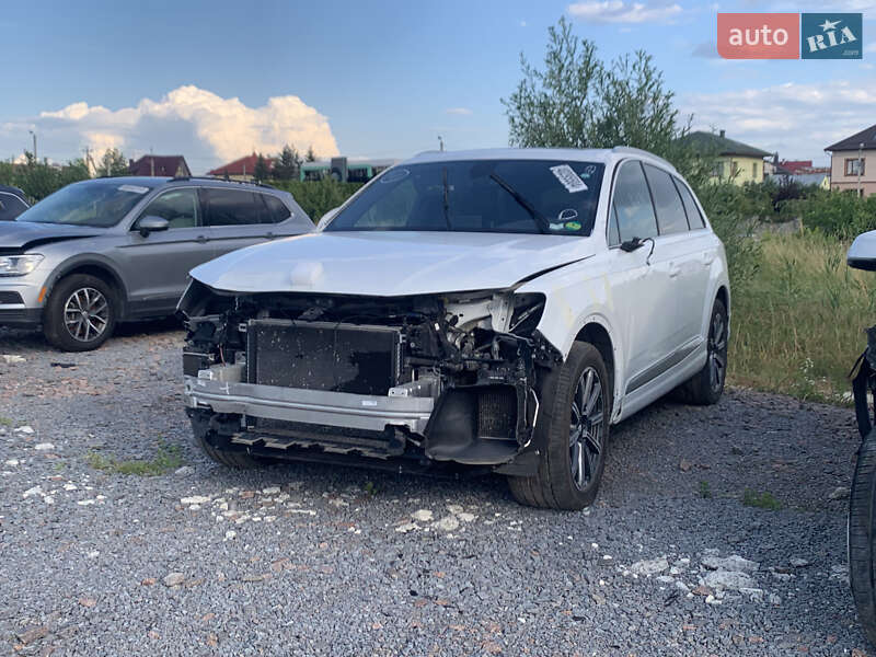 Внедорожник / Кроссовер Audi Q7 2016 в Львове