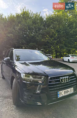 Позашляховик / Кросовер Audi Q7 2016 в Львові