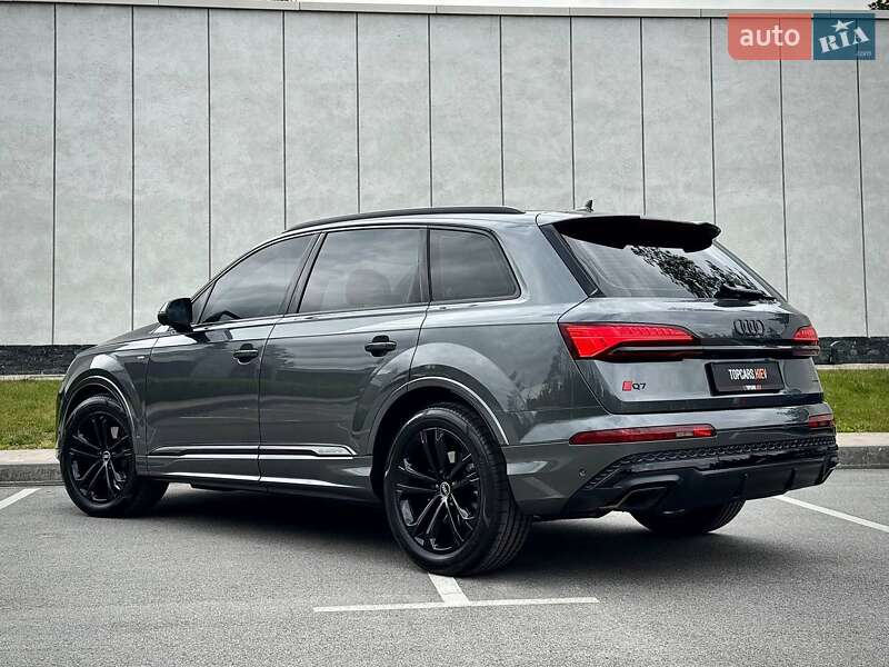 Позашляховик / Кросовер Audi Q7 2025 в Києві
